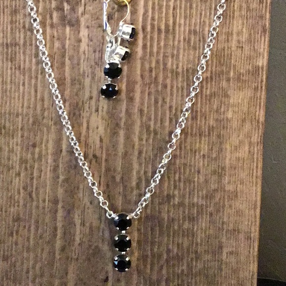 Handmade necklace - Picture 1 of 1